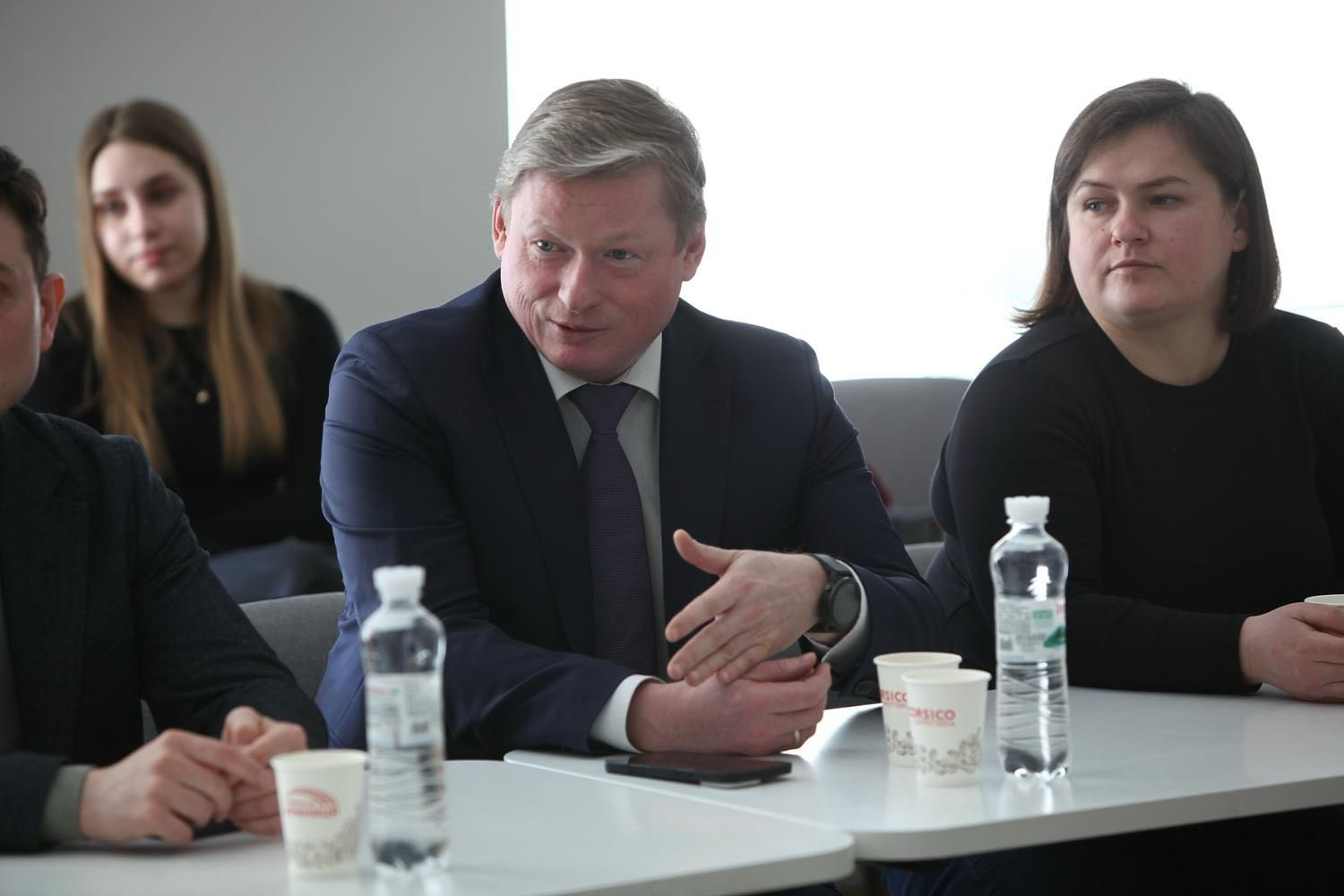 Податкова медіація, виконання судових рішень, співпраця з правоохоронцями: зустріч Лесі Карнаух із Асоціацією правників України. Фото № 7/6